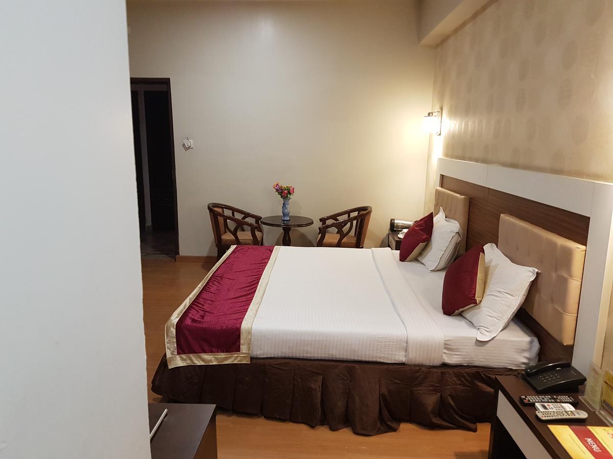 Hotel Sitara Residency Haydarabad Dış mekan fotoğraf