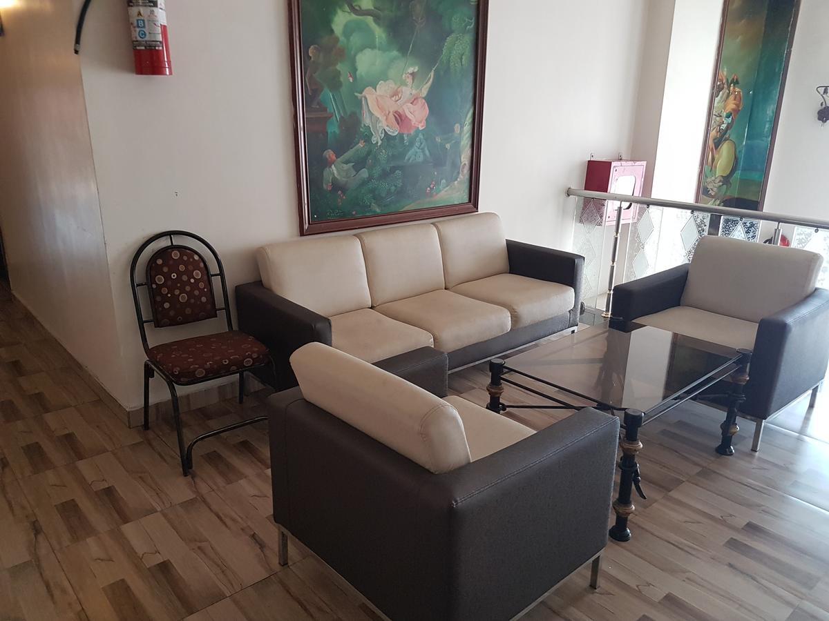 Hotel Sitara Residency Haydarabad Dış mekan fotoğraf
