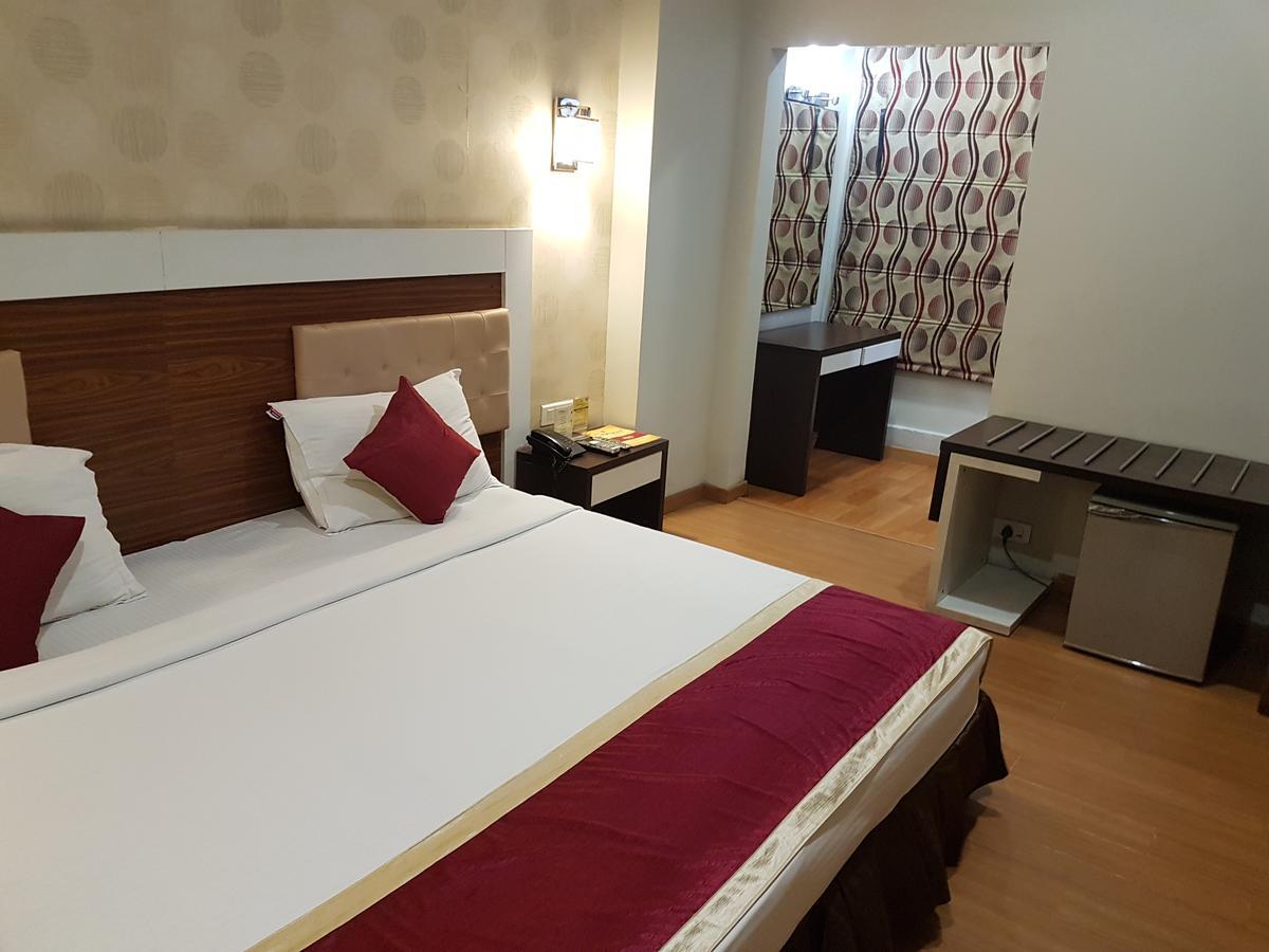 Hotel Sitara Residency Haydarabad Dış mekan fotoğraf