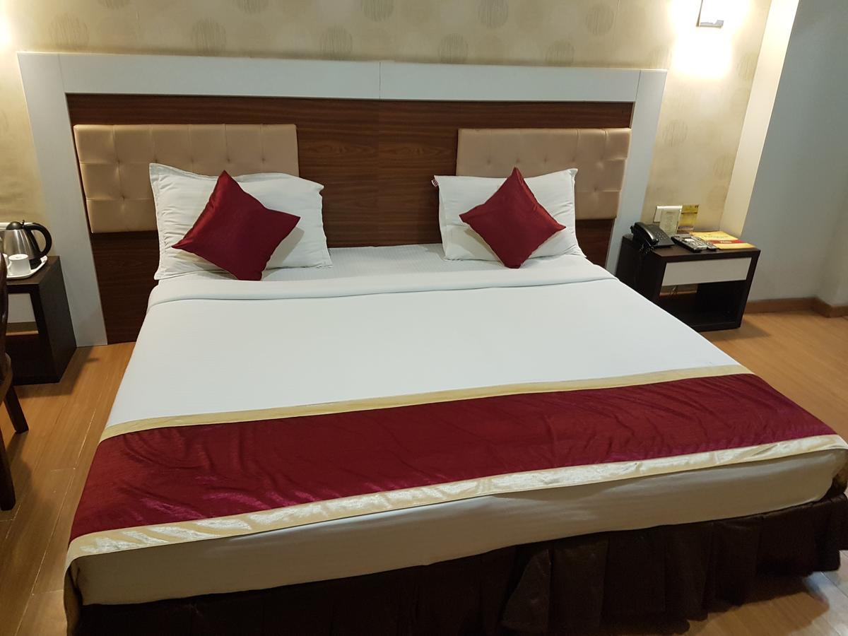 Hotel Sitara Residency Haydarabad Dış mekan fotoğraf